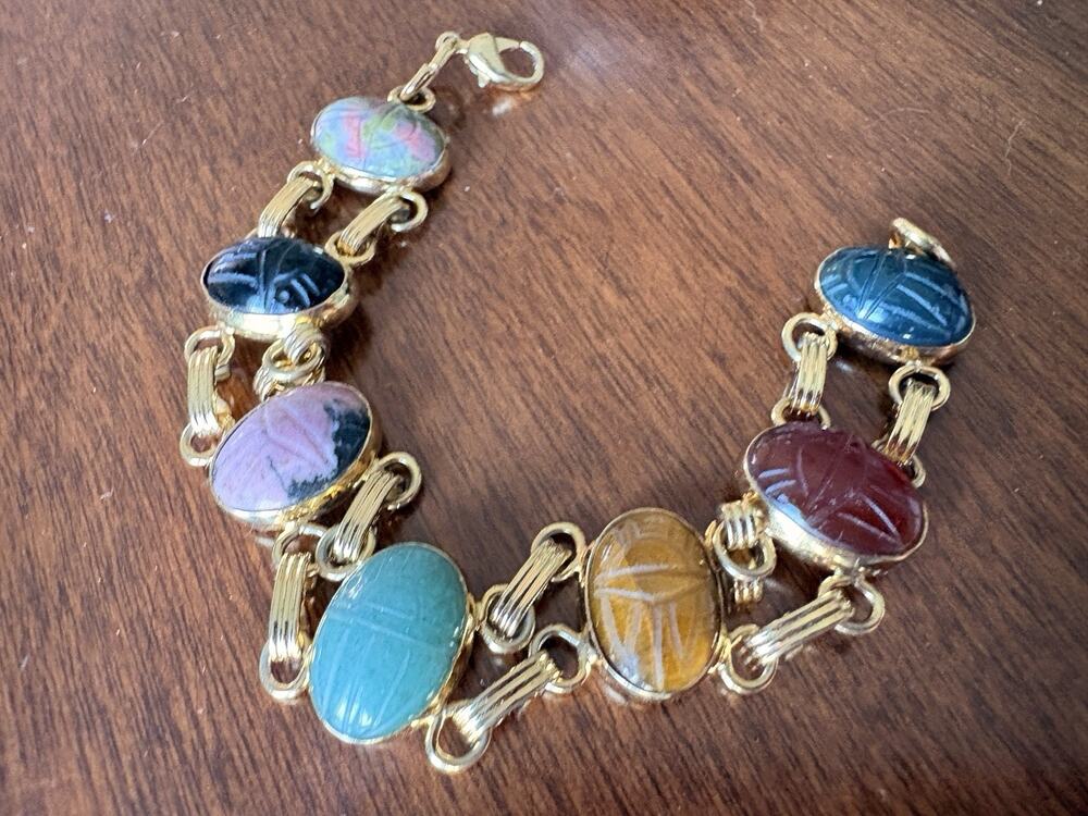 Vintage Multicolor Carved Stone Scarab Bracelet Gold Tone
